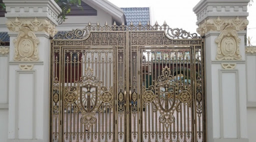 Mẫu cổng biệt thự cổ điển đơn giản