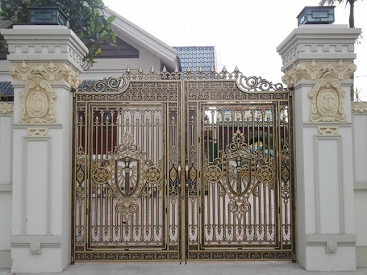 Mẫu cổng biệt thự cổ điển đơn giản